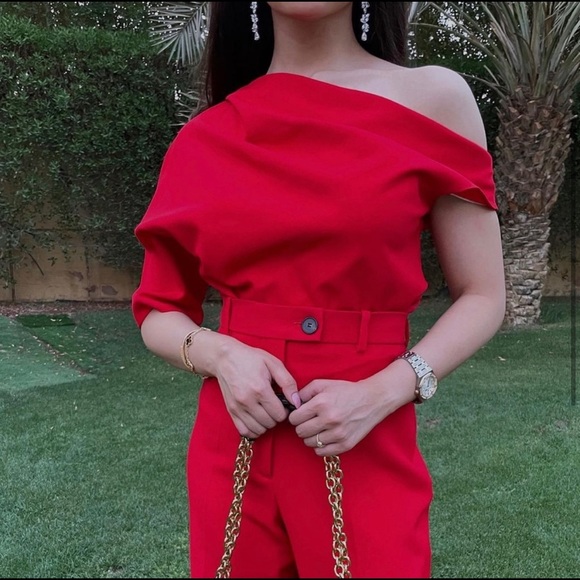 Zara Tops - ZARA RED DRAPED TOP